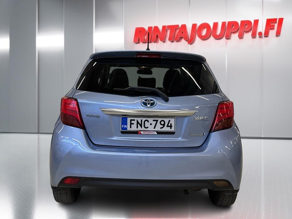 TOYOTA Yaris 2014