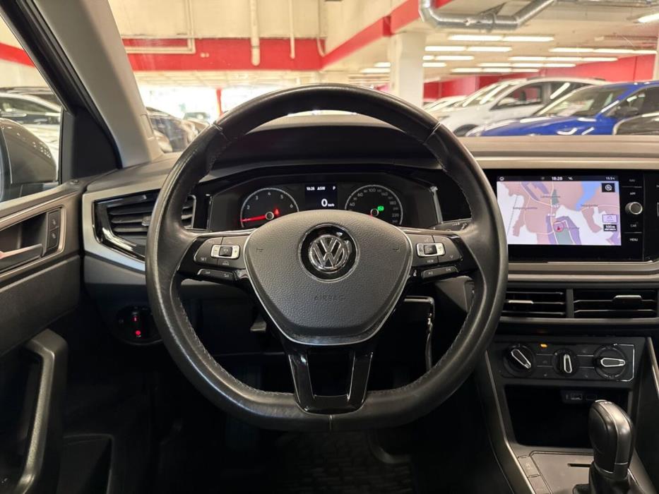VOLKSWAGEN Polo 2018