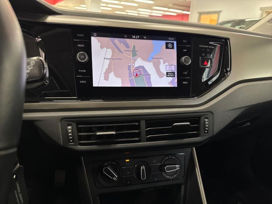 VOLKSWAGEN Polo 2018