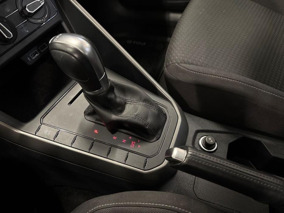 VOLKSWAGEN Polo 2018