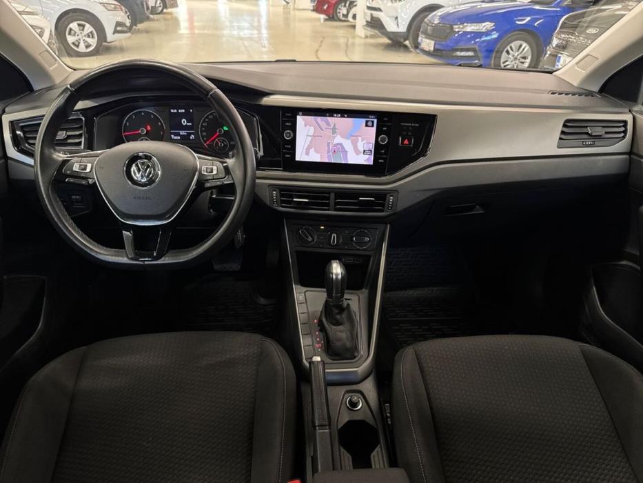 VOLKSWAGEN Polo 2018