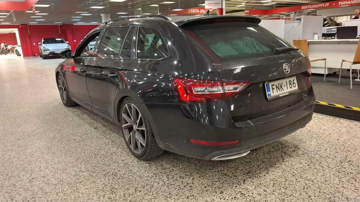 SKODA Superb 2019