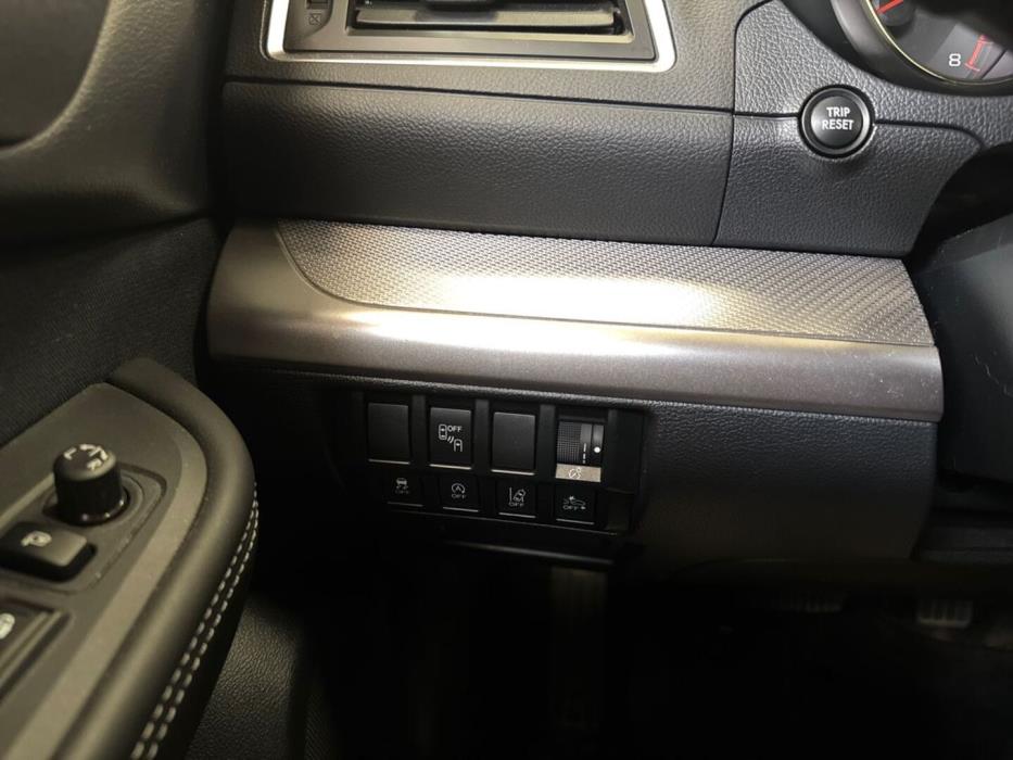 SUBARU Outback 2018