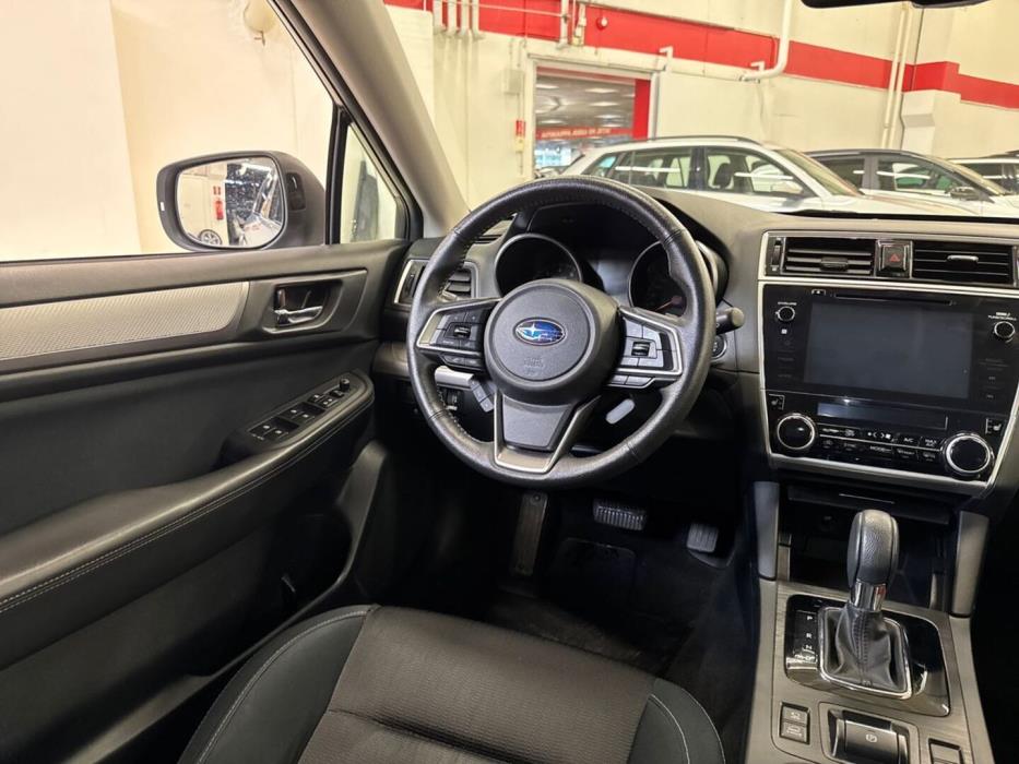 SUBARU Outback 2018