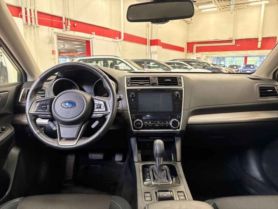 SUBARU Outback 2018