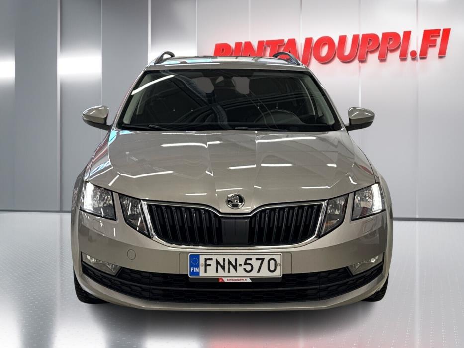 SKODA Octavia 2019