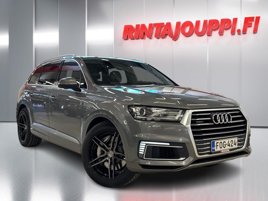 AUDI e-tron 2017