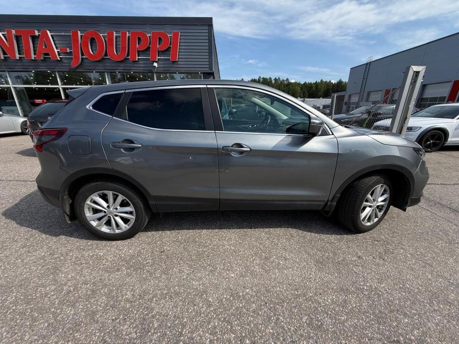 NISSAN Qashqai 2020
