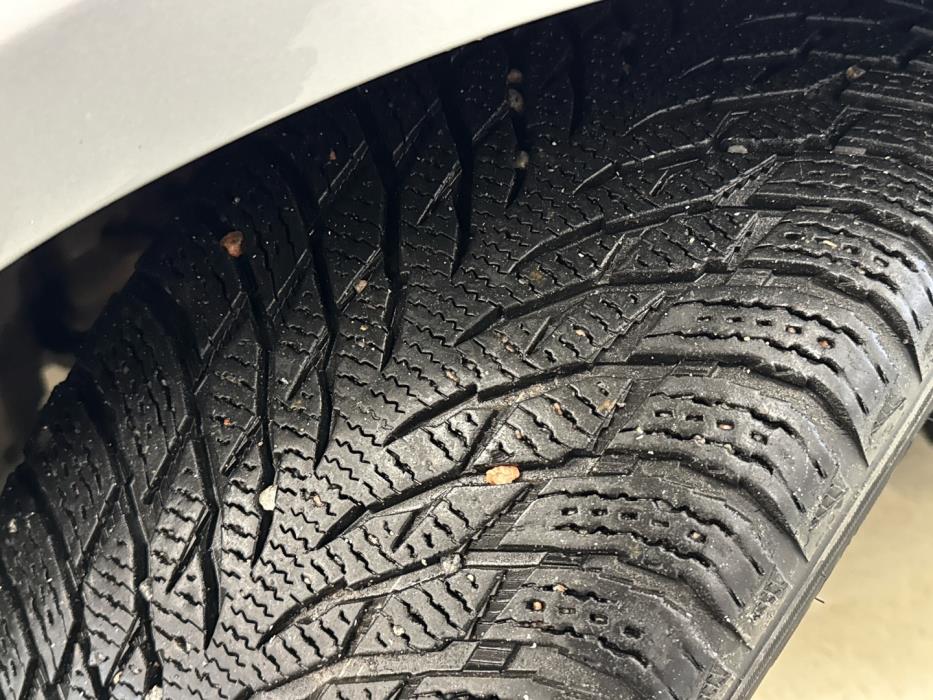 MERCEDES-BENZ E 2021