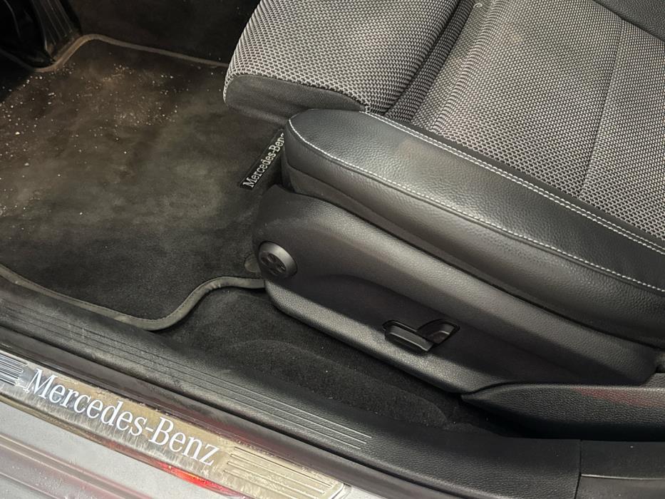 MERCEDES-BENZ E 2021