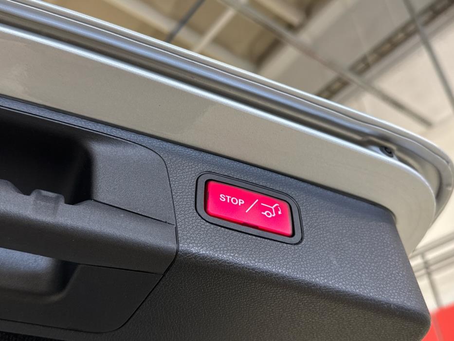 MERCEDES-BENZ E 2021