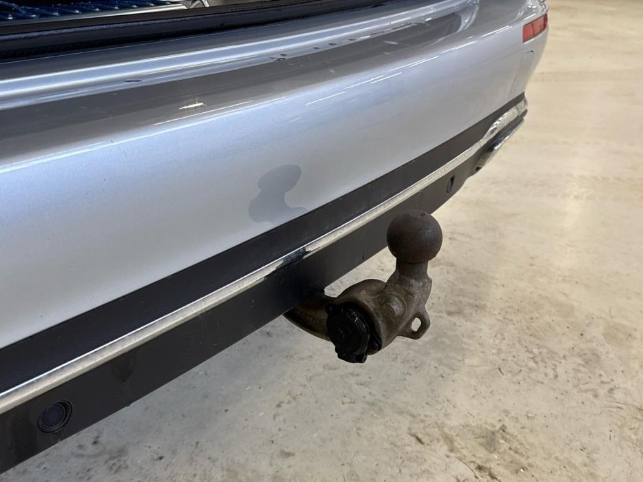 MERCEDES-BENZ E 2021