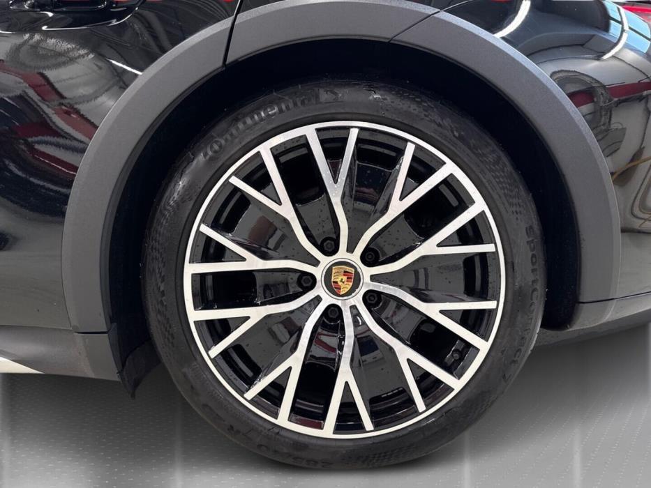 PORSCHE Taycan 2022