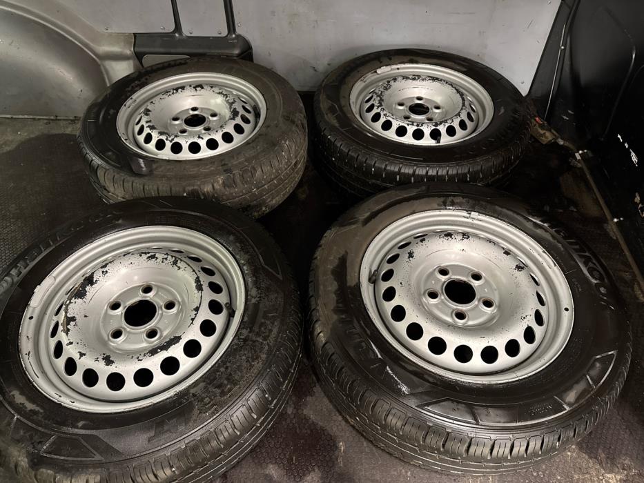 VOLKSWAGEN Transporter 2013