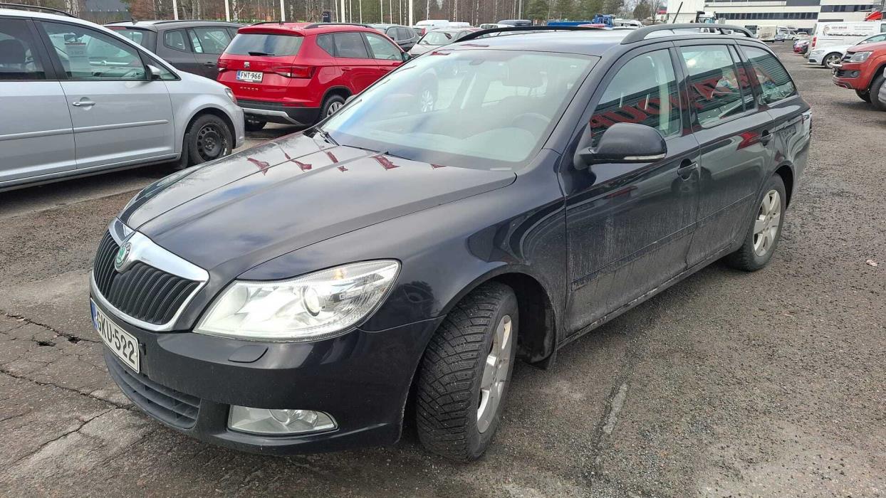 SKODA Octavia 2013