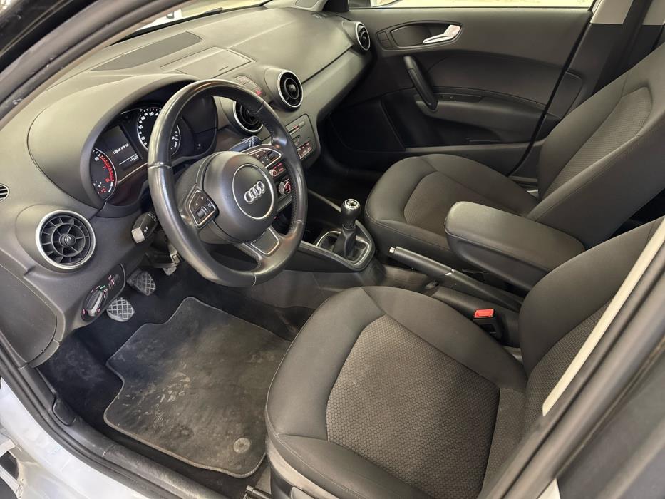 AUDI A1 2014