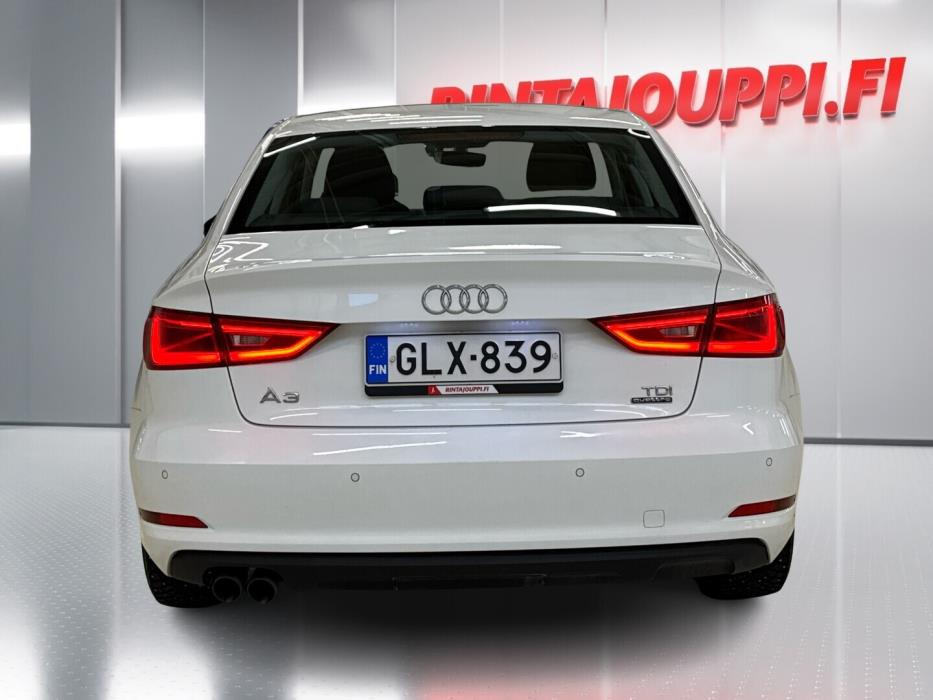 AUDI A3 2015