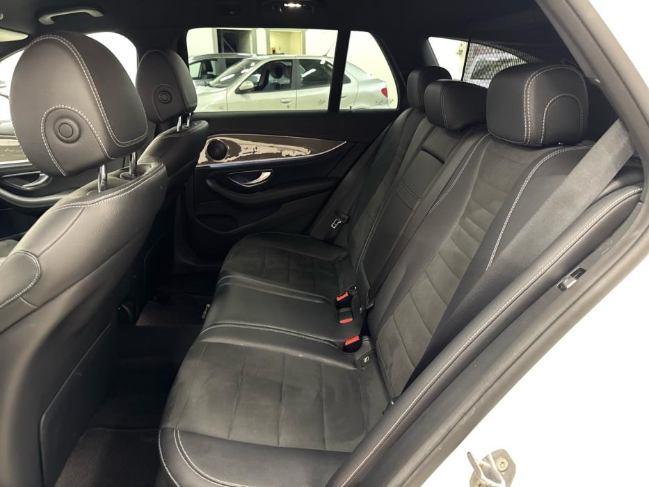 MERCEDES-BENZ E 2016