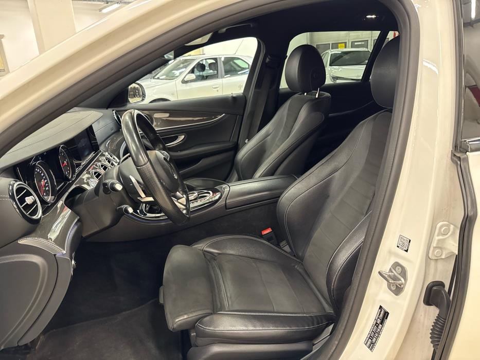 MERCEDES-BENZ E 2016