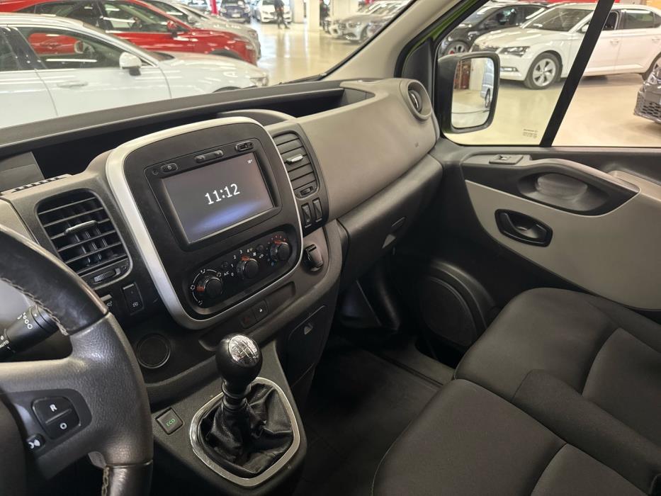 RENAULT Trafic 2017