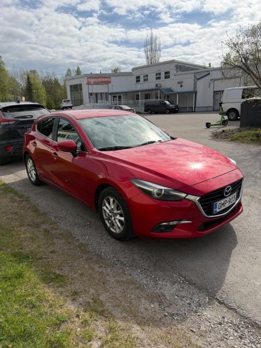 MAZDA Mazda3 2018