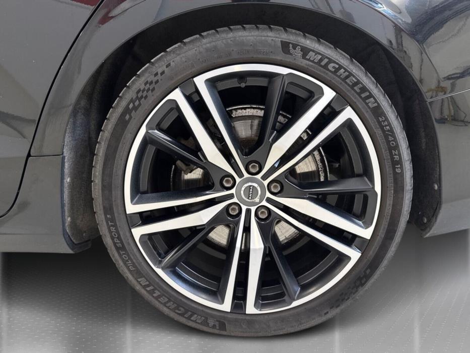 VOLVO S60 2021