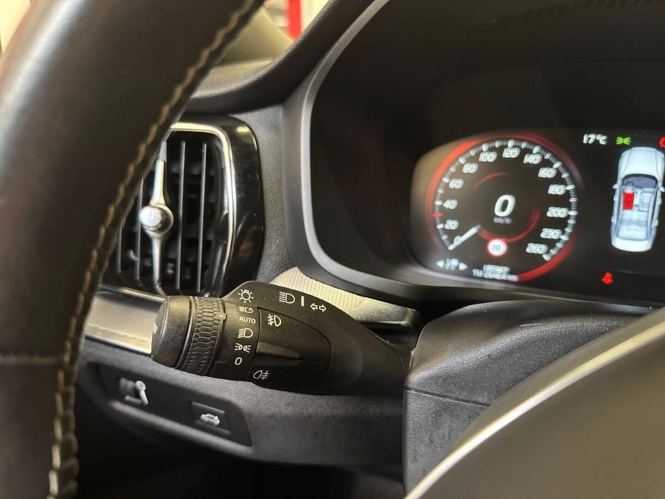VOLVO S60 2021