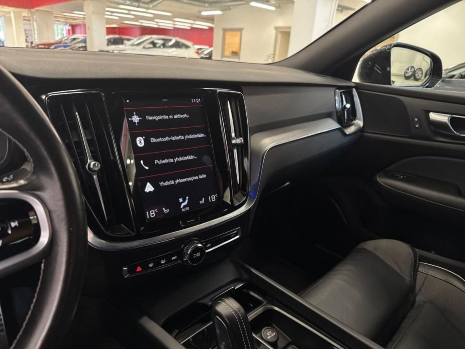 VOLVO S60 2021