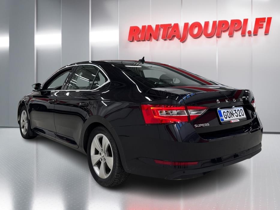 SKODA Superb 2021