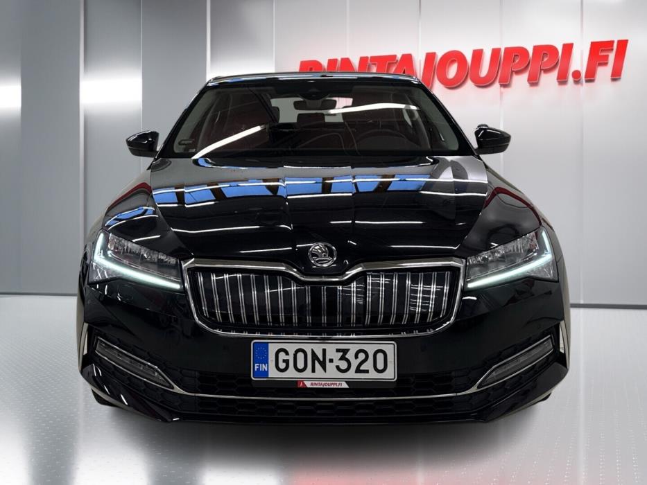 SKODA Superb 2021