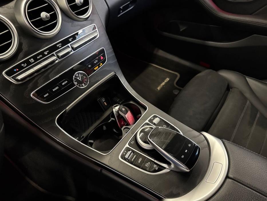 MERCEDES-BENZ C 2020