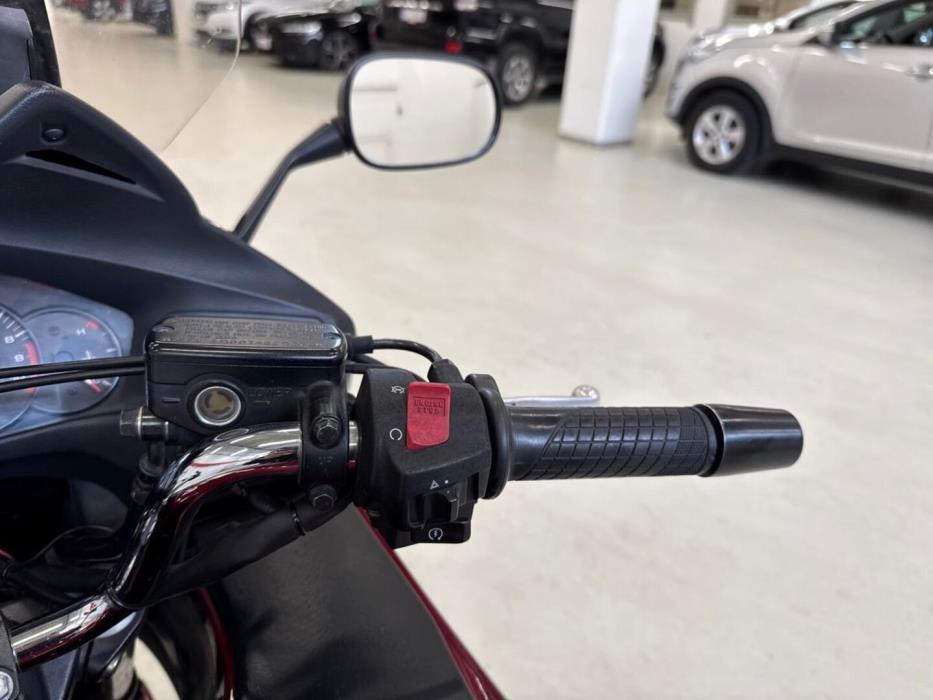 HONDA NT 2007