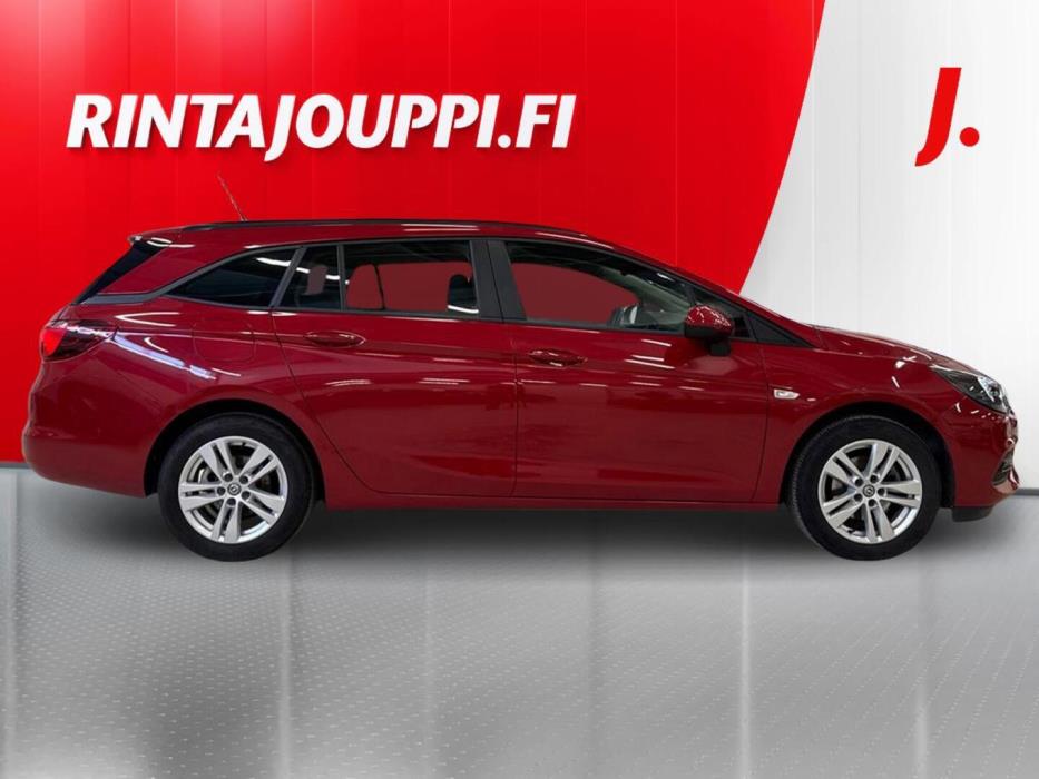 OPEL Astra 2021