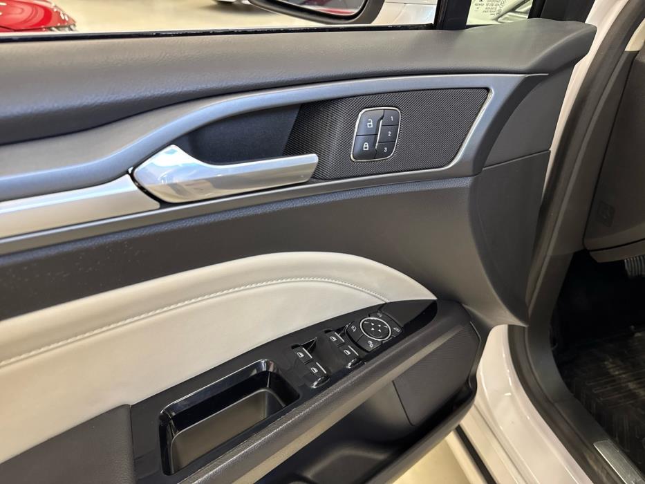 FORD Mondeo 2015