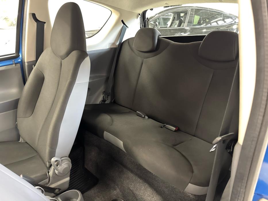 TOYOTA AYGO 2010