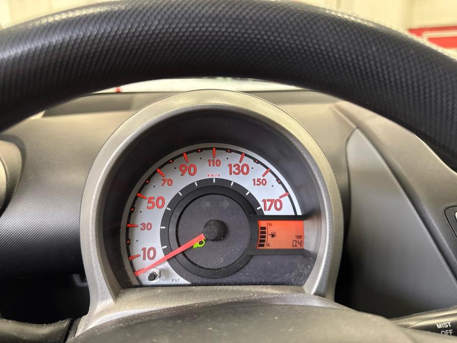 TOYOTA AYGO 2010