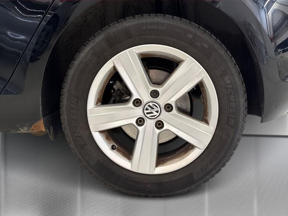 VOLKSWAGEN Golf 2013