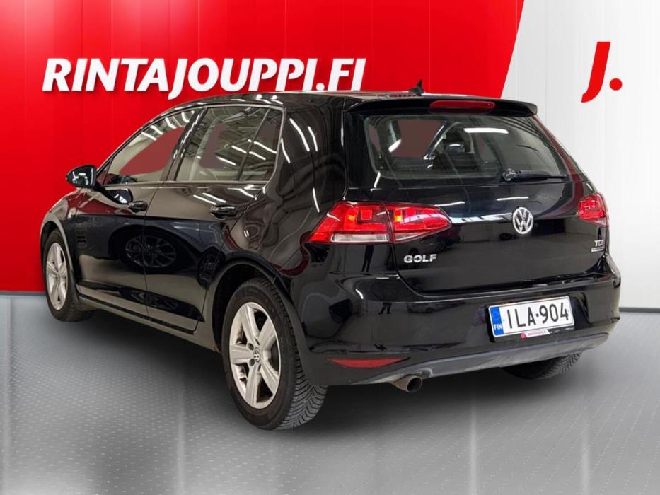 VOLKSWAGEN Golf 2013