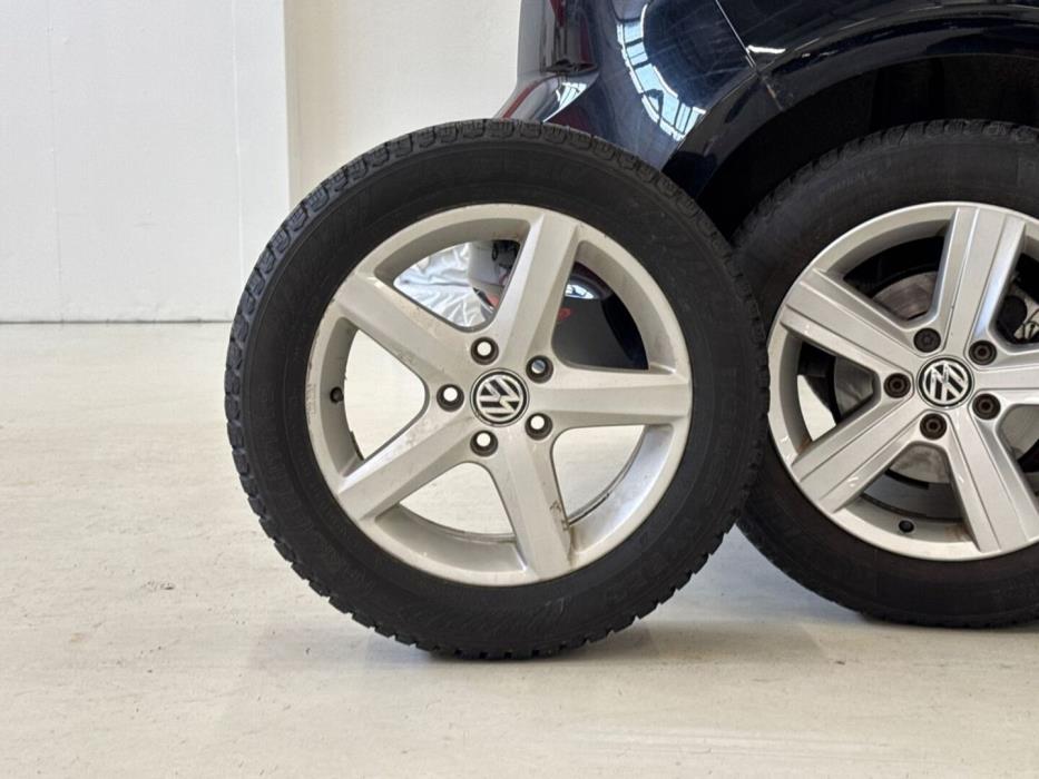VOLKSWAGEN Golf 2013