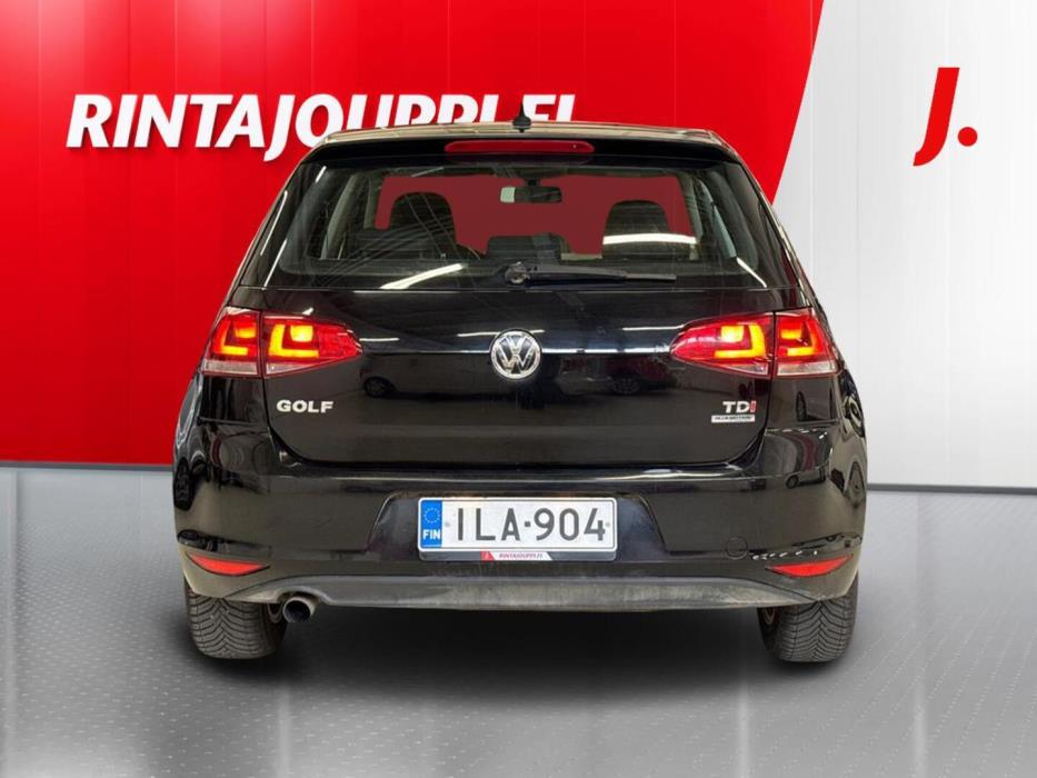 VOLKSWAGEN Golf 2013