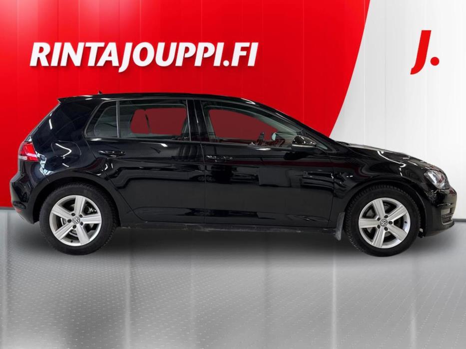 VOLKSWAGEN Golf 2013