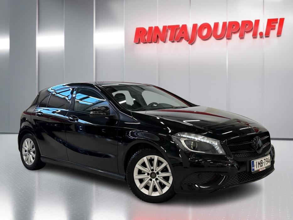 MERCEDES-BENZ A 2015