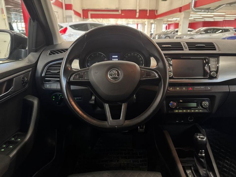 SKODA Fabia 2016
