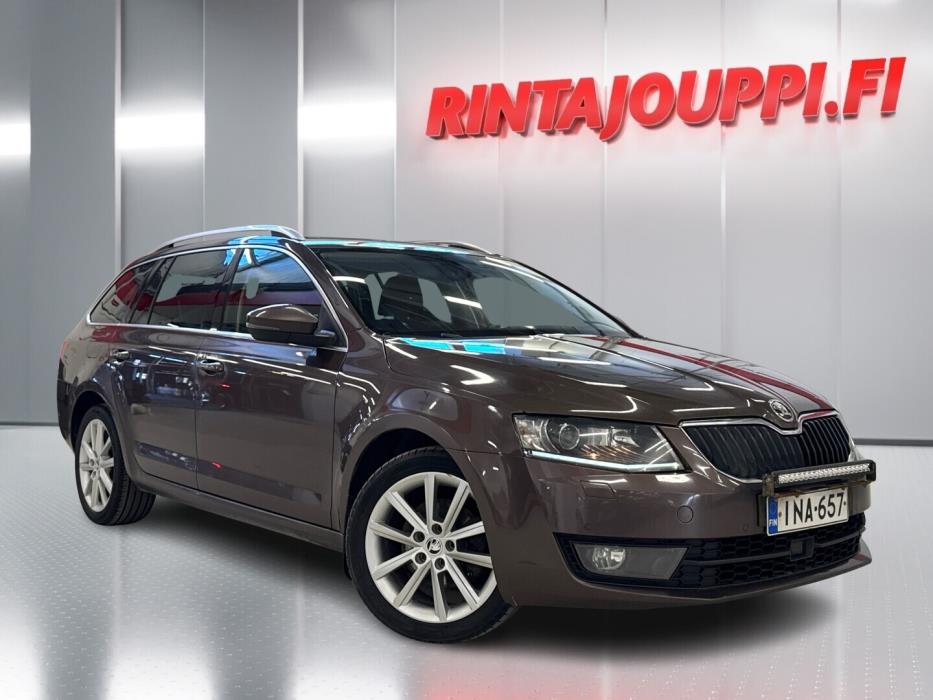 SKODA Octavia 2014
