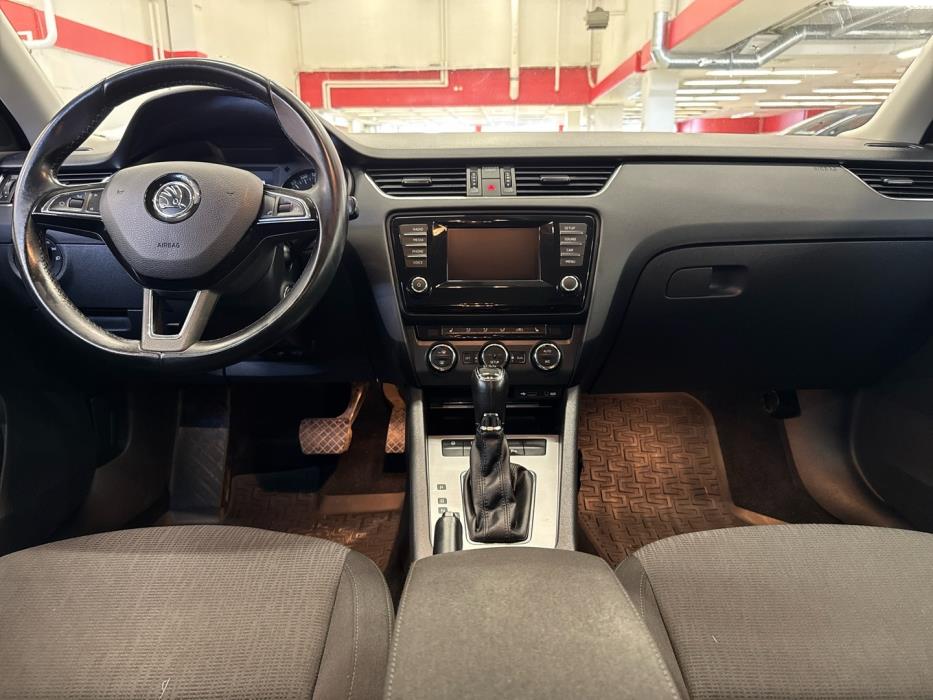 SKODA Octavia 2014