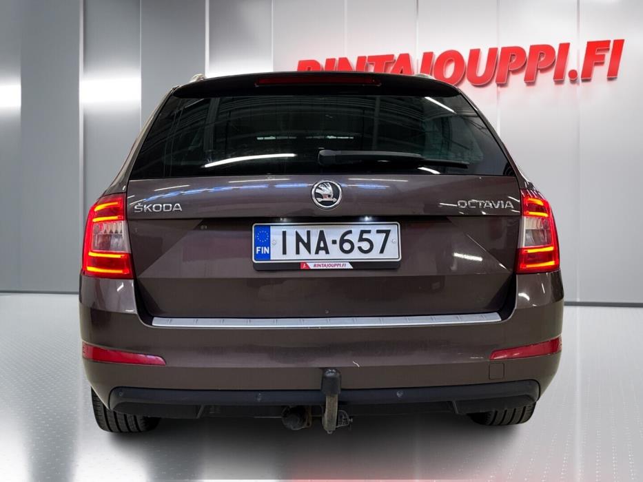 SKODA Octavia 2014