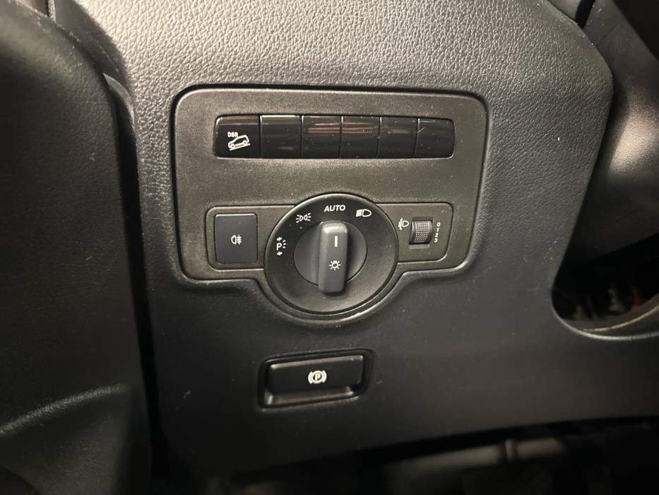 MERCEDES-BENZ Vito 2016