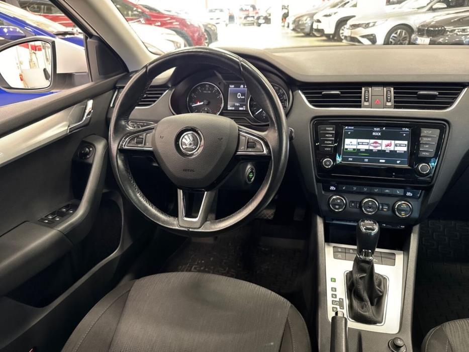 SKODA Octavia 2016