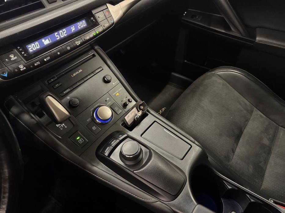 LEXUS CT 2016
