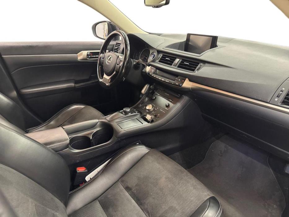 LEXUS CT 2016
